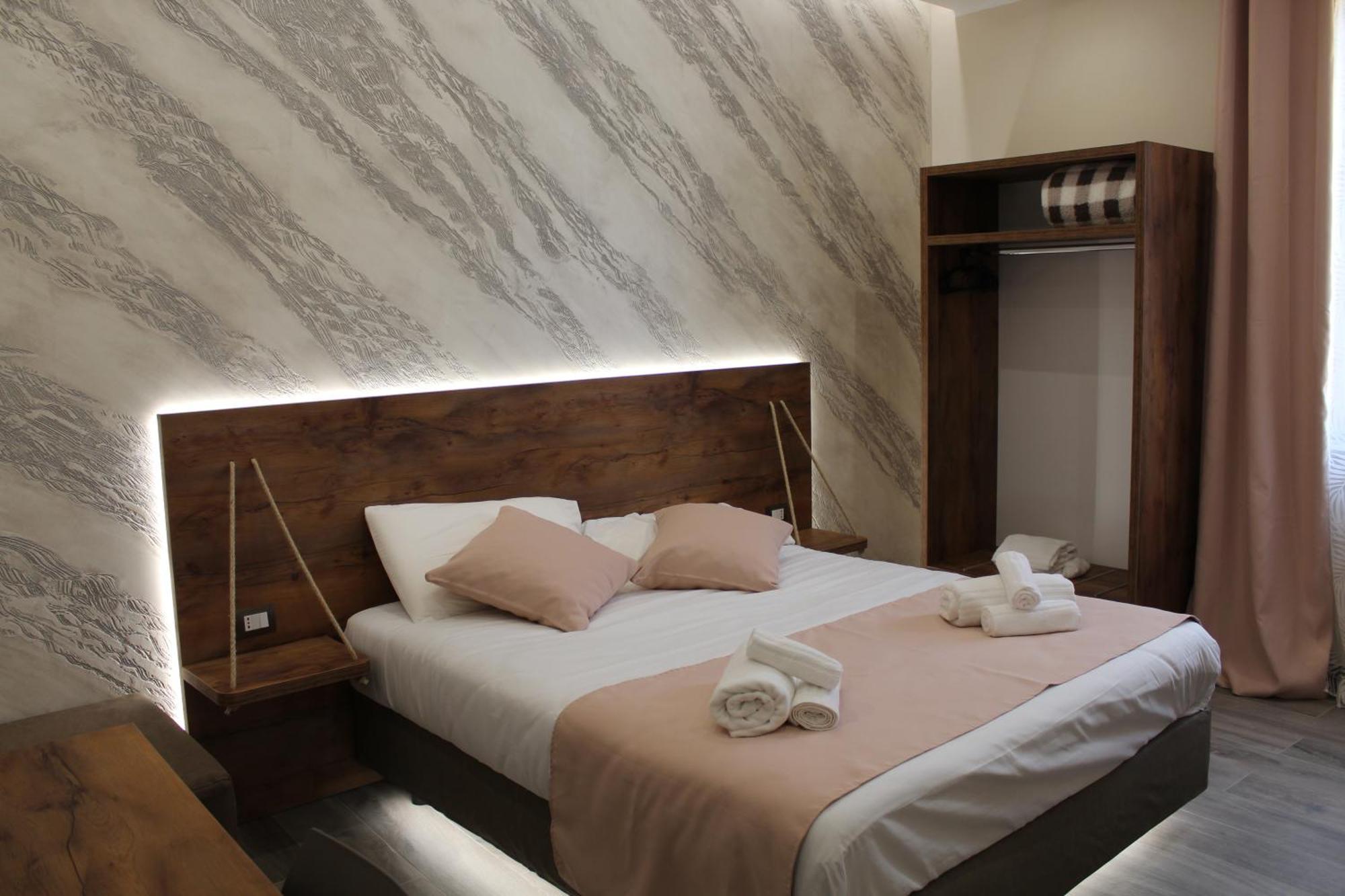 Arsenale Porto Bed & Breakfast Palermo Bagian luar foto