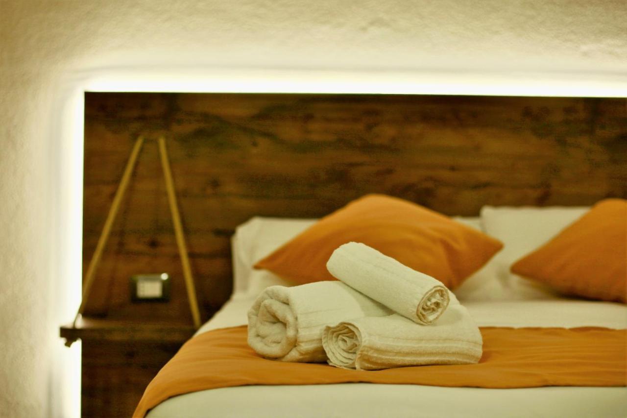 Arsenale Porto Bed & Breakfast Palermo Bagian luar foto