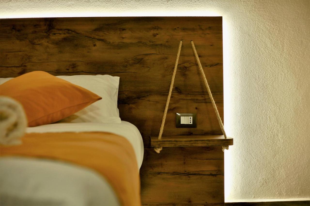 Arsenale Porto Bed & Breakfast Palermo Bagian luar foto
