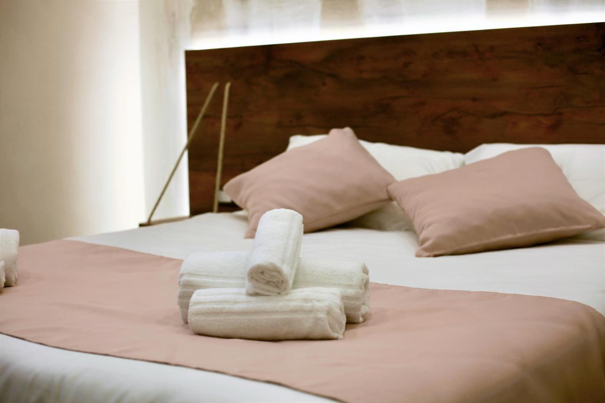 Arsenale Porto Bed & Breakfast Palermo Ruang foto