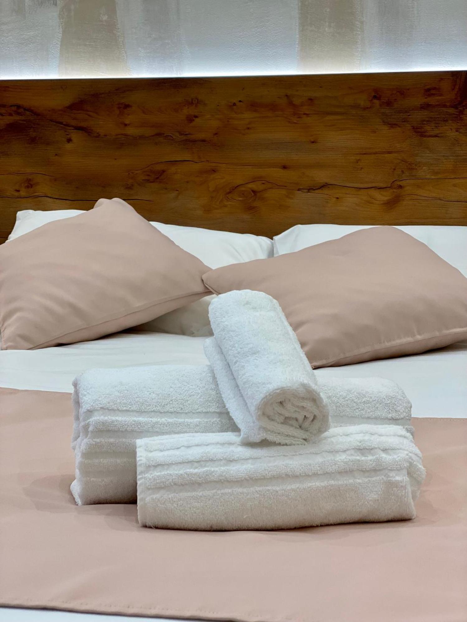 Arsenale Porto Bed & Breakfast Palermo Ruang foto