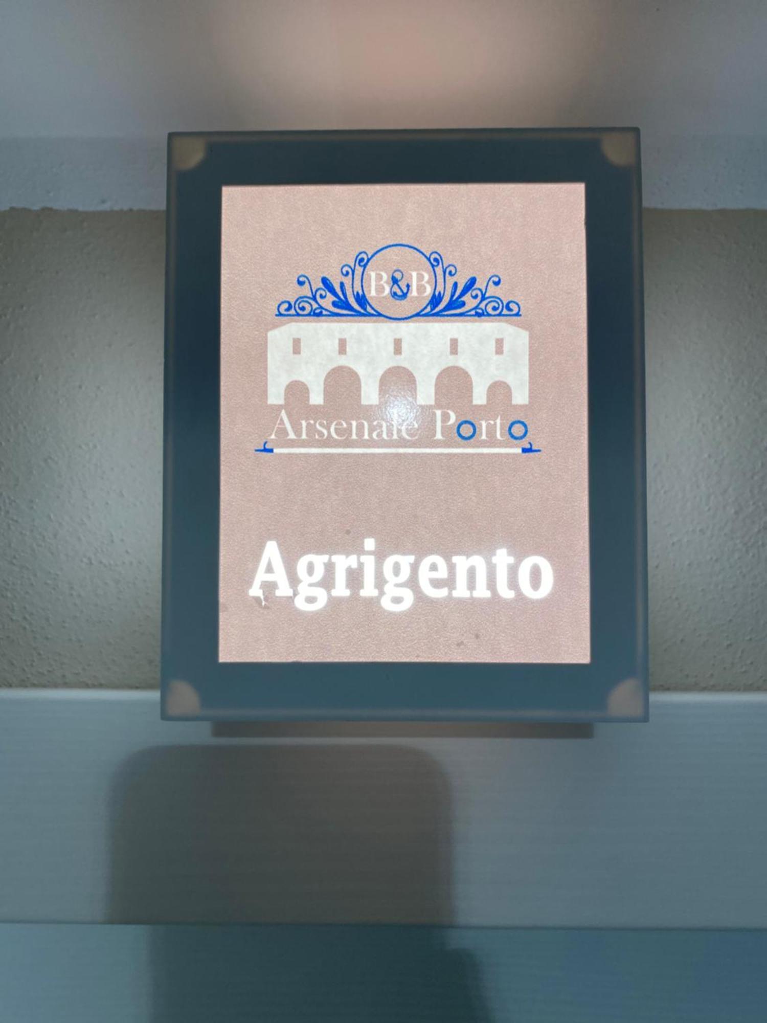 Arsenale Porto Bed & Breakfast Palermo Ruang foto